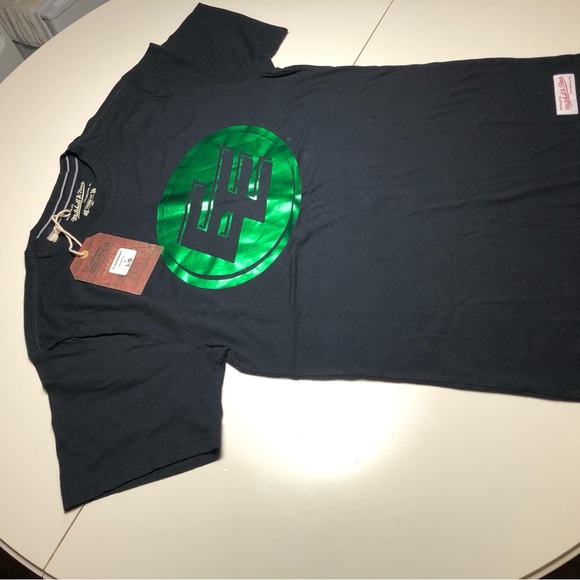 Mitchell & Ness Men's Black T-Shirt with Green Foil Logo - Picture 3 of 5